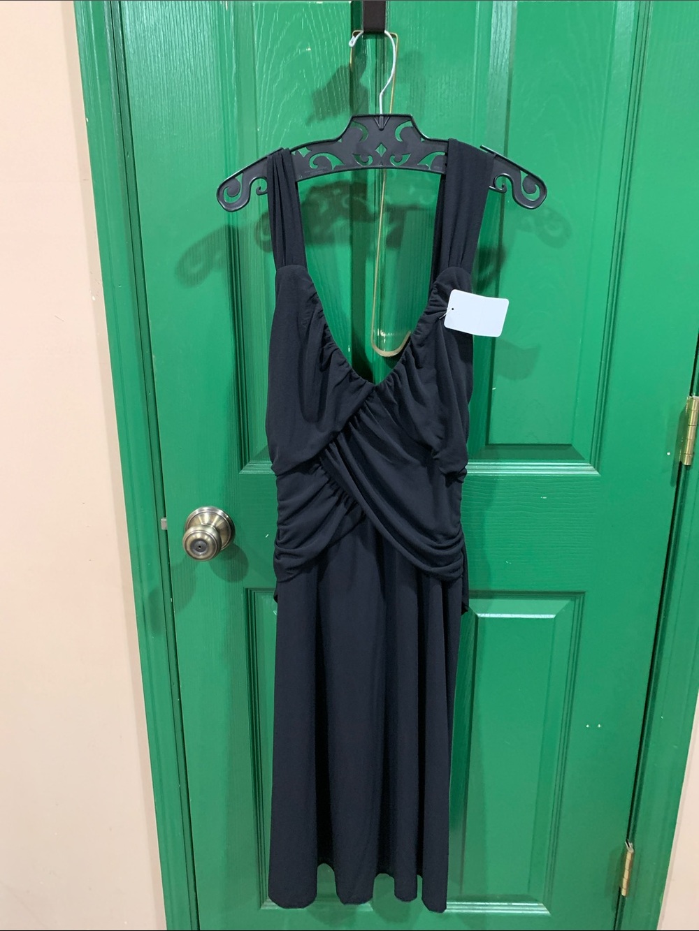 Cato Black Ruched V-Neck Midi Dress